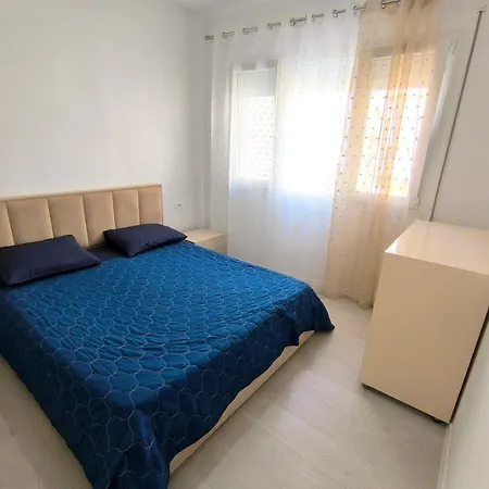 Deas In 2 Apartment